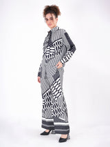 Black Bold Pattern Cordset