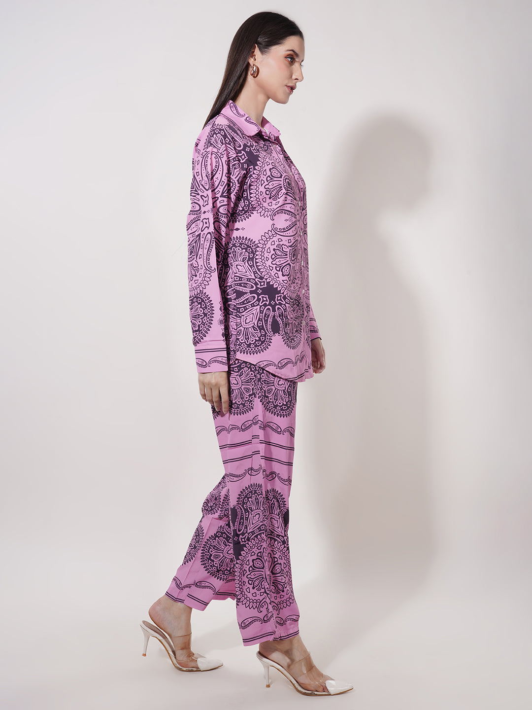 Clobug Women Printed Full Sleeve Crepe Shirt & Pant Co-ord Set