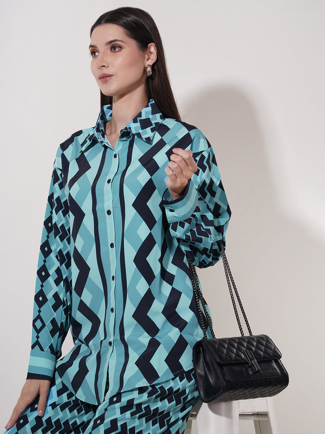 Clobug Women Printed Full Sleeve Crepe Shirt & Pant Co-ord Set