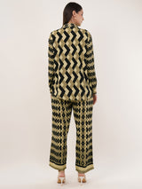 Clobug Women Printed Full Sleeve Crepe Shirt & Pant Co-ord Set