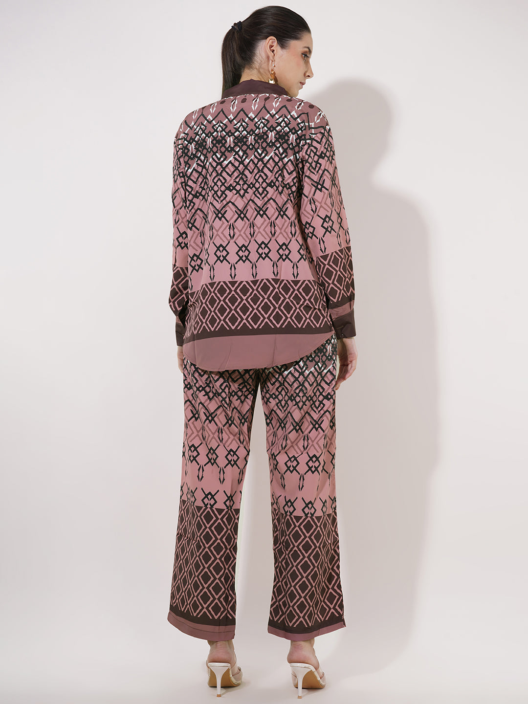 Clobug Women Printed Full Sleeve Crepe Shirt & Pant Co-ord Set