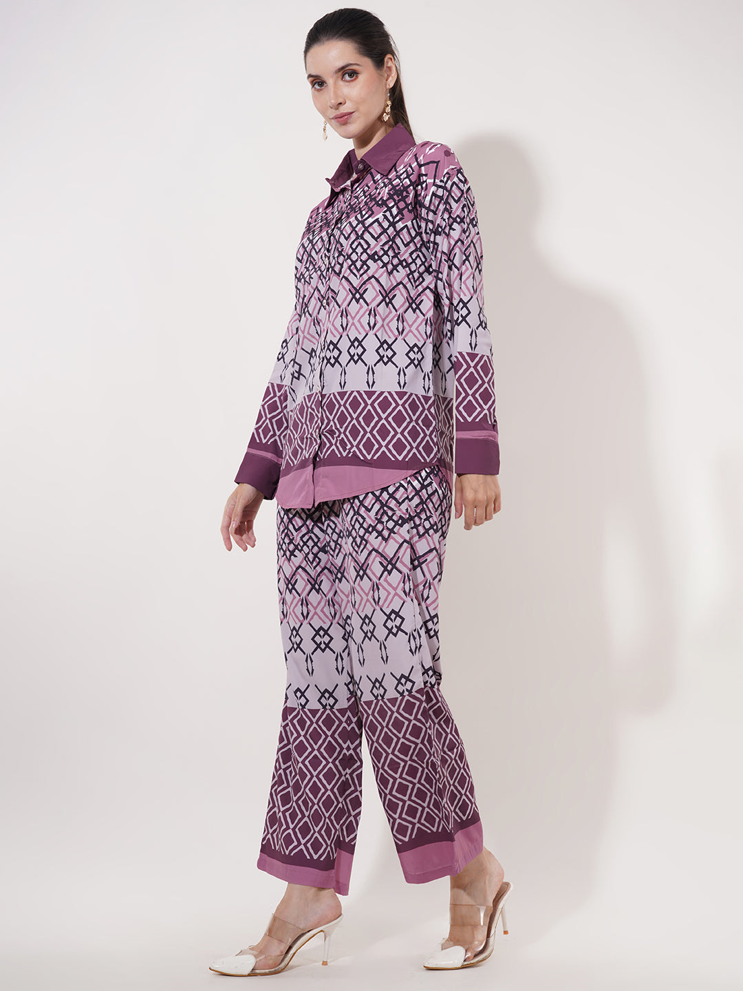 Clobug Women Printed Full Sleeve Crepe Shirt & Pant Co-ord Set