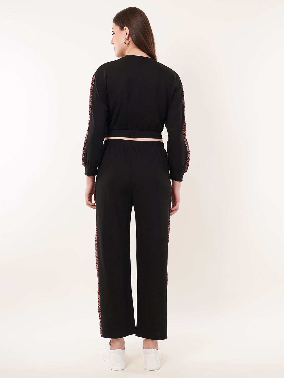 Clobug Women Round Neck Cotton Blend Sweatshirt With Joggers Classic Winter Co-ord Set