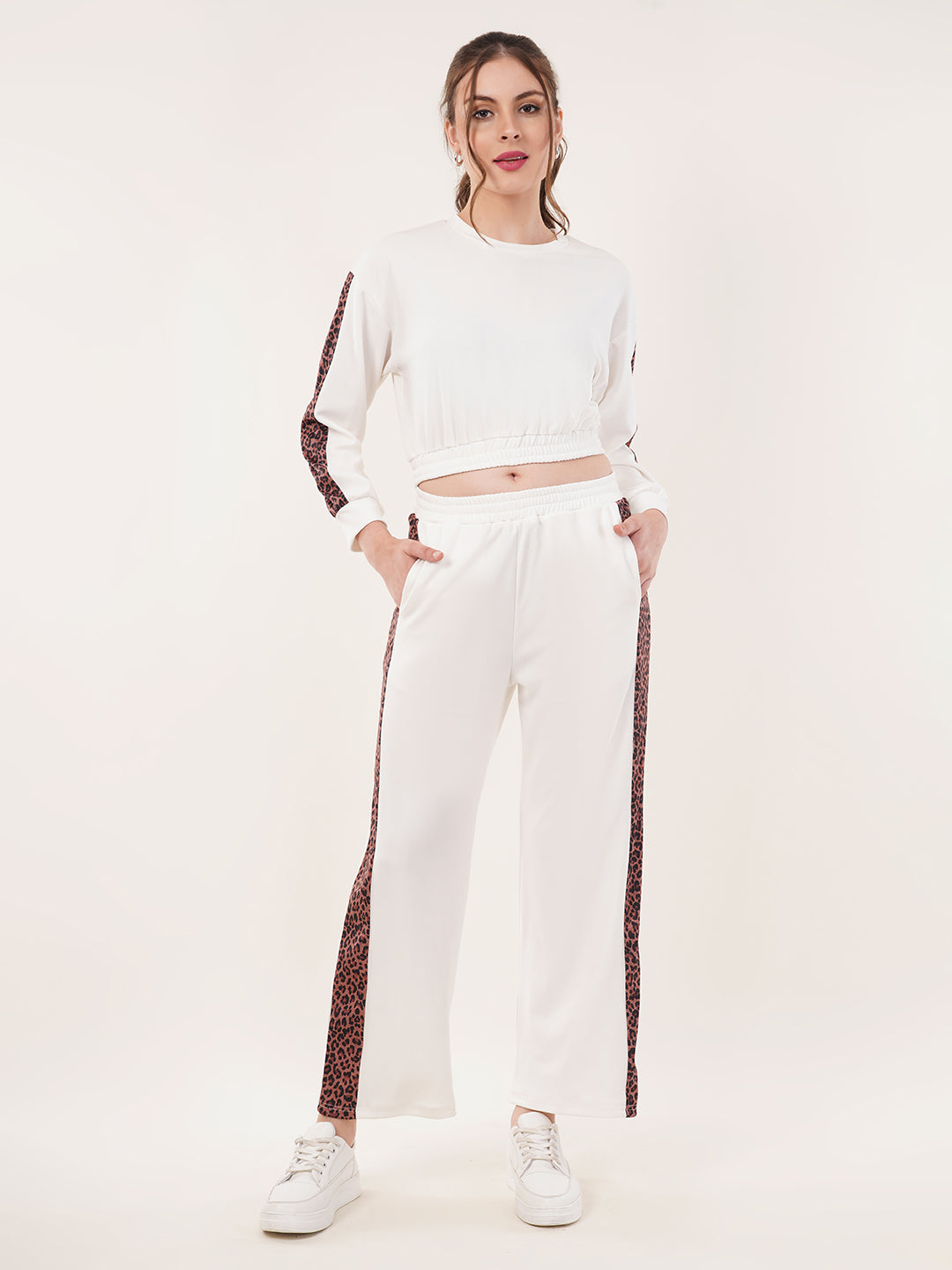 Clobug Women Round Neck Cotton Blend Sweatshirt With Joggers Classic Winter Co-ord Set