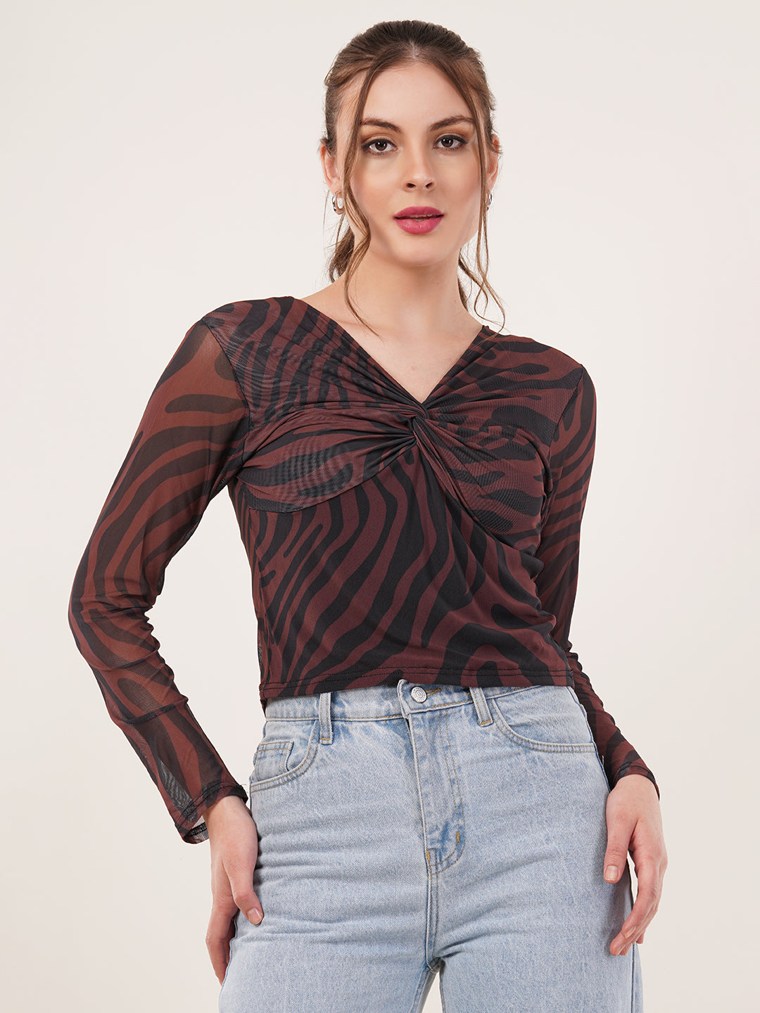 Clobug Women Printed V neck Full Sleeve Crop Top