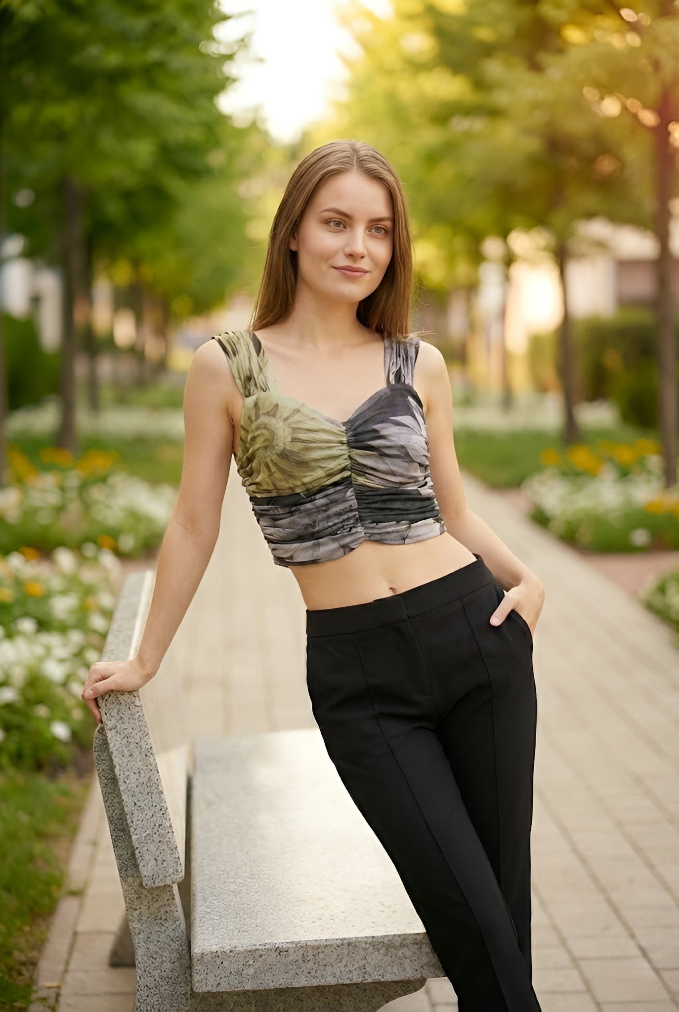 Clobug Stylish Printed Crop Top for Women – Trendy Summer Top