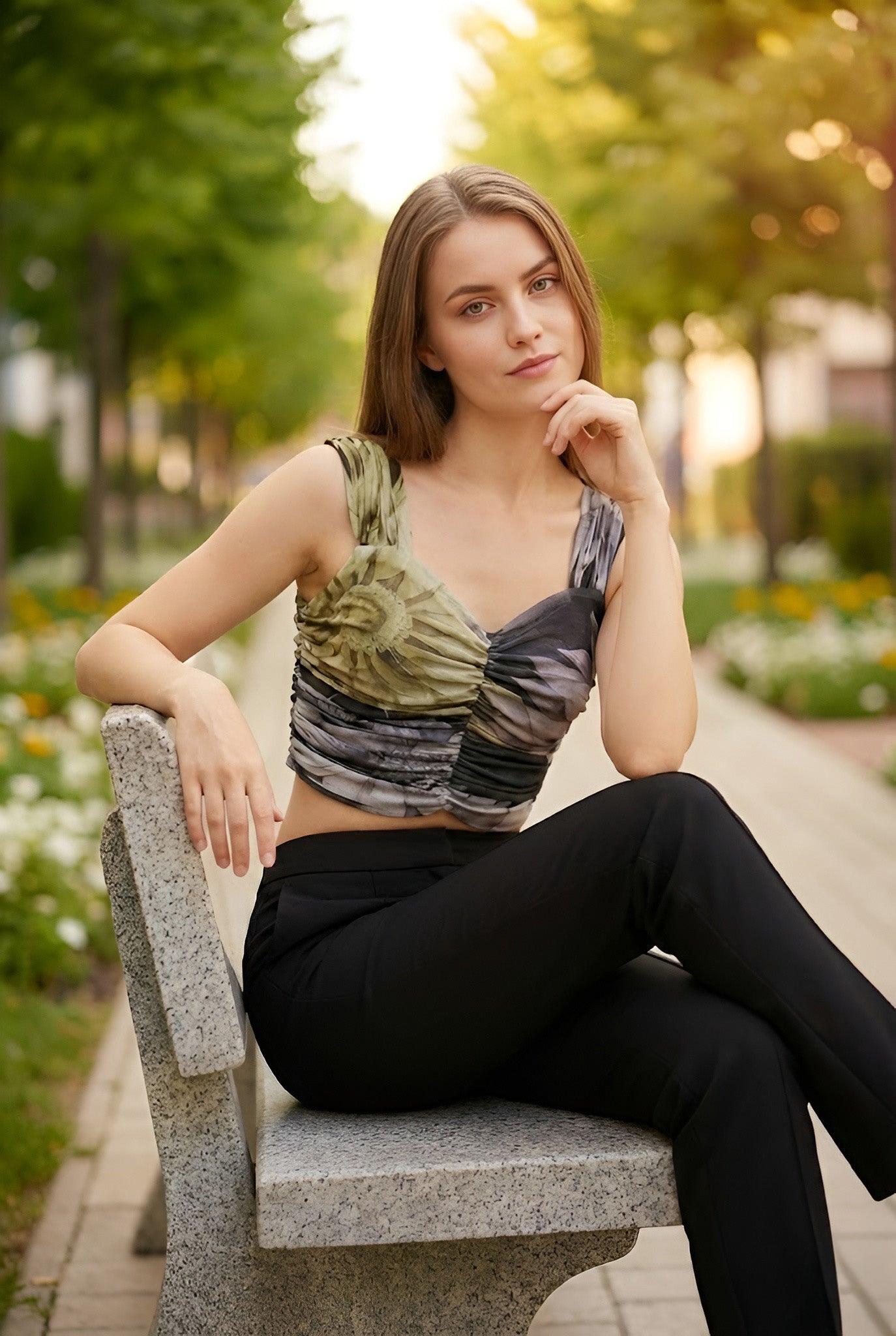 Clobug Stylish Printed Crop Top for Women – Trendy Summer Top