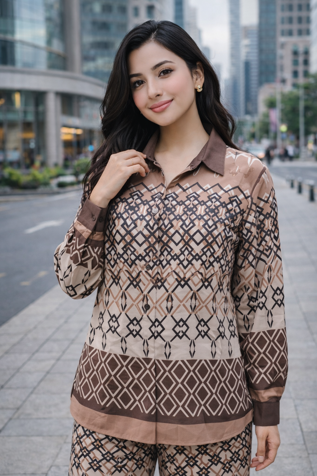 Clobug Women Printed Full Sleeve Crepe Shirt & Pant Co-ord Set