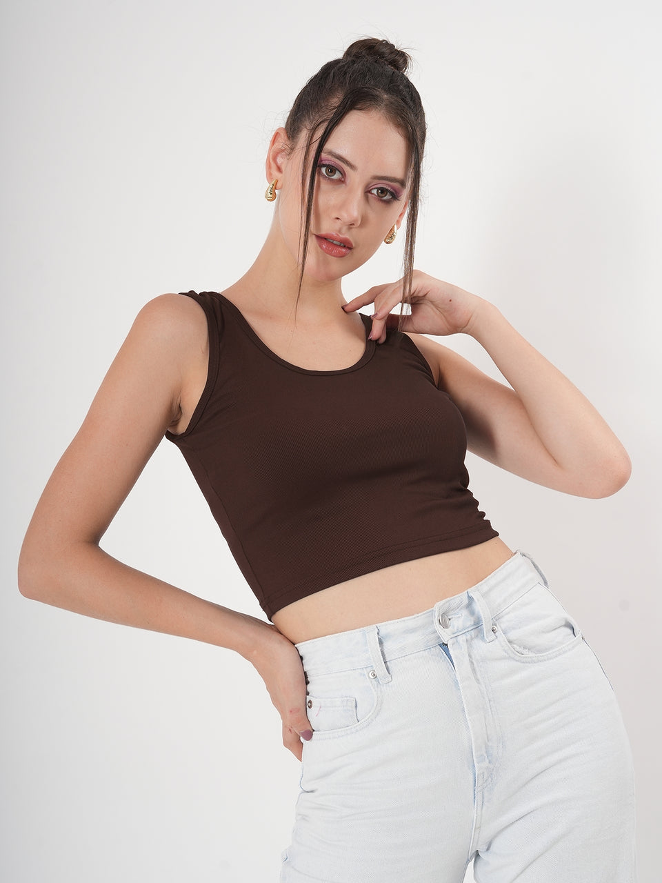 Solid Sleeveless Round Neck Crop Top
