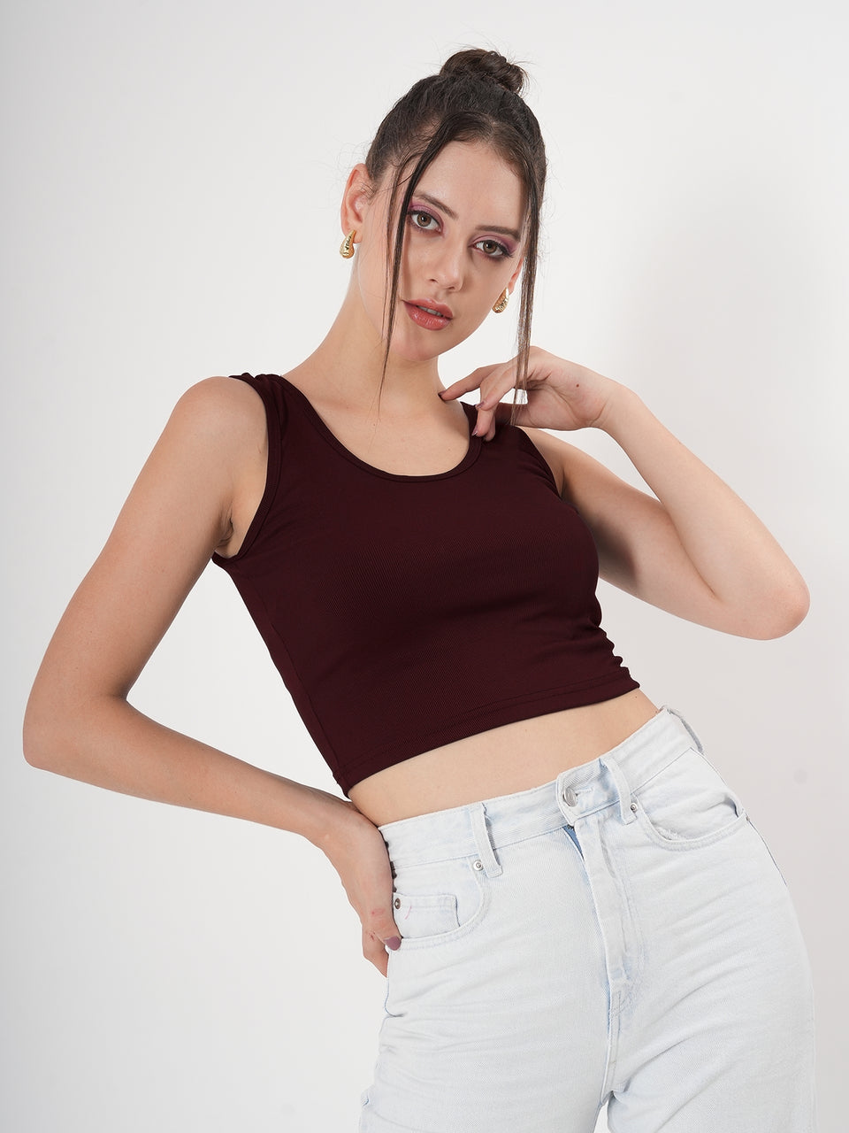 Solid Sleeveless Round Neck Crop Top