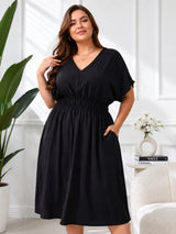 Women's Curve Solid Black V-Neck Midi Dress