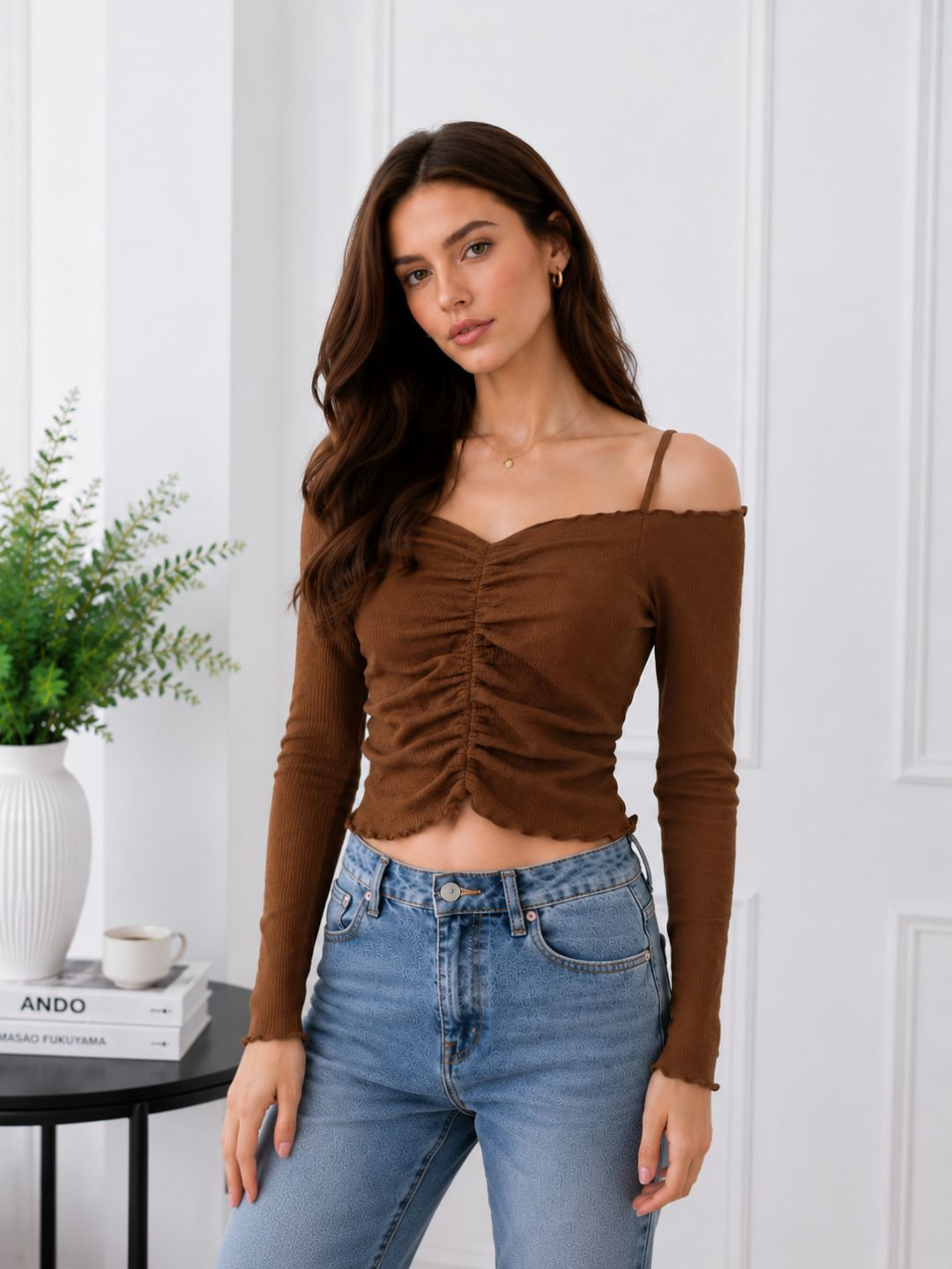 Women's Solid Off-Shoulder Ruched Crop Top