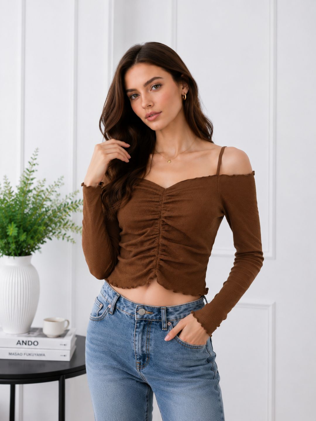 Women's Solid Off-Shoulder Ruched Crop Top