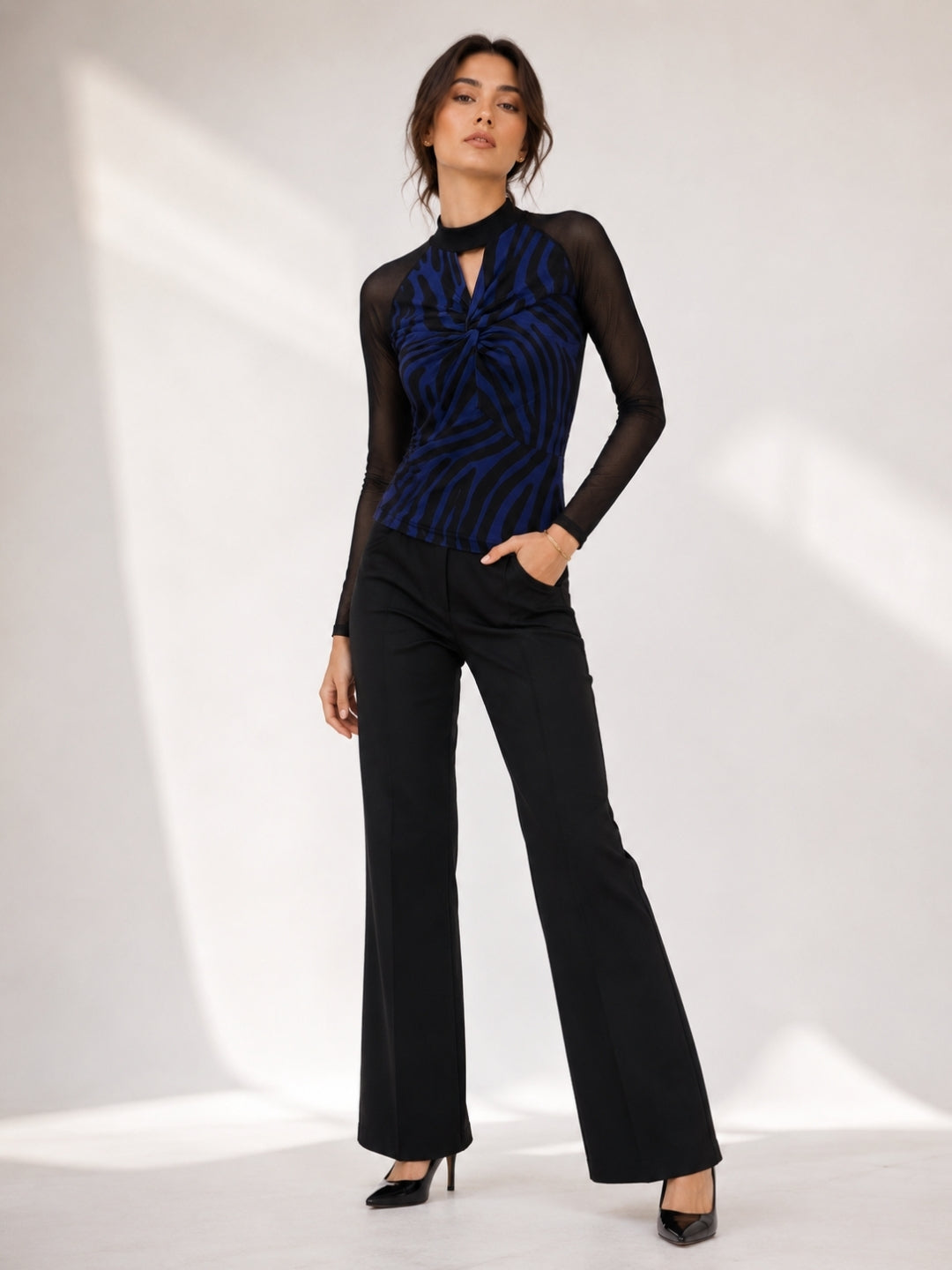 Clobug Women Printed Halter Neck Regular Mesh Top