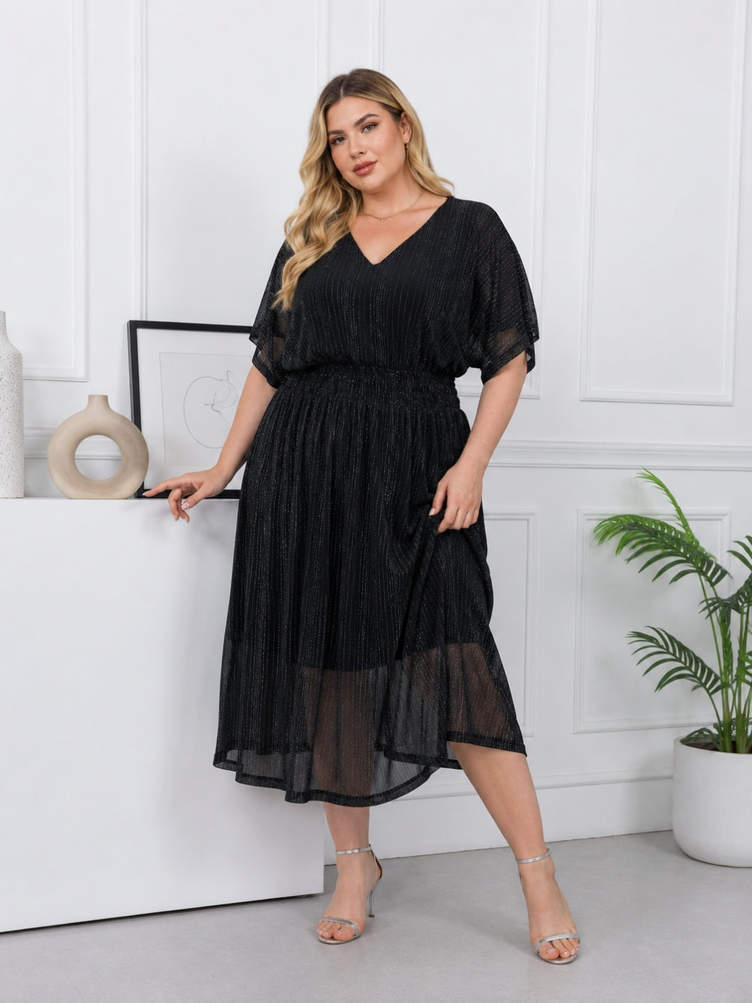 Women's Curve Solid Black V-Neck Mesh Dress