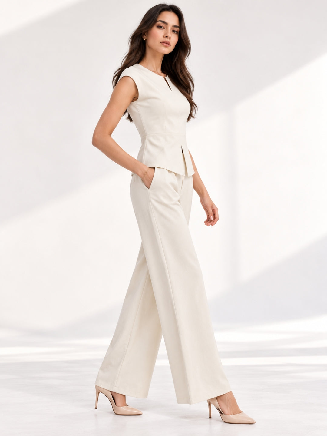 Clobug Women White Top And Pant Coord Set