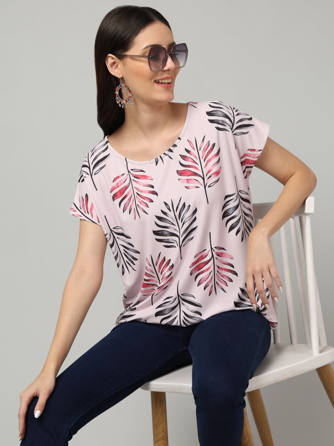 Clobug Stylish Printed Round Neck Top for Women – Trendy Summer Top