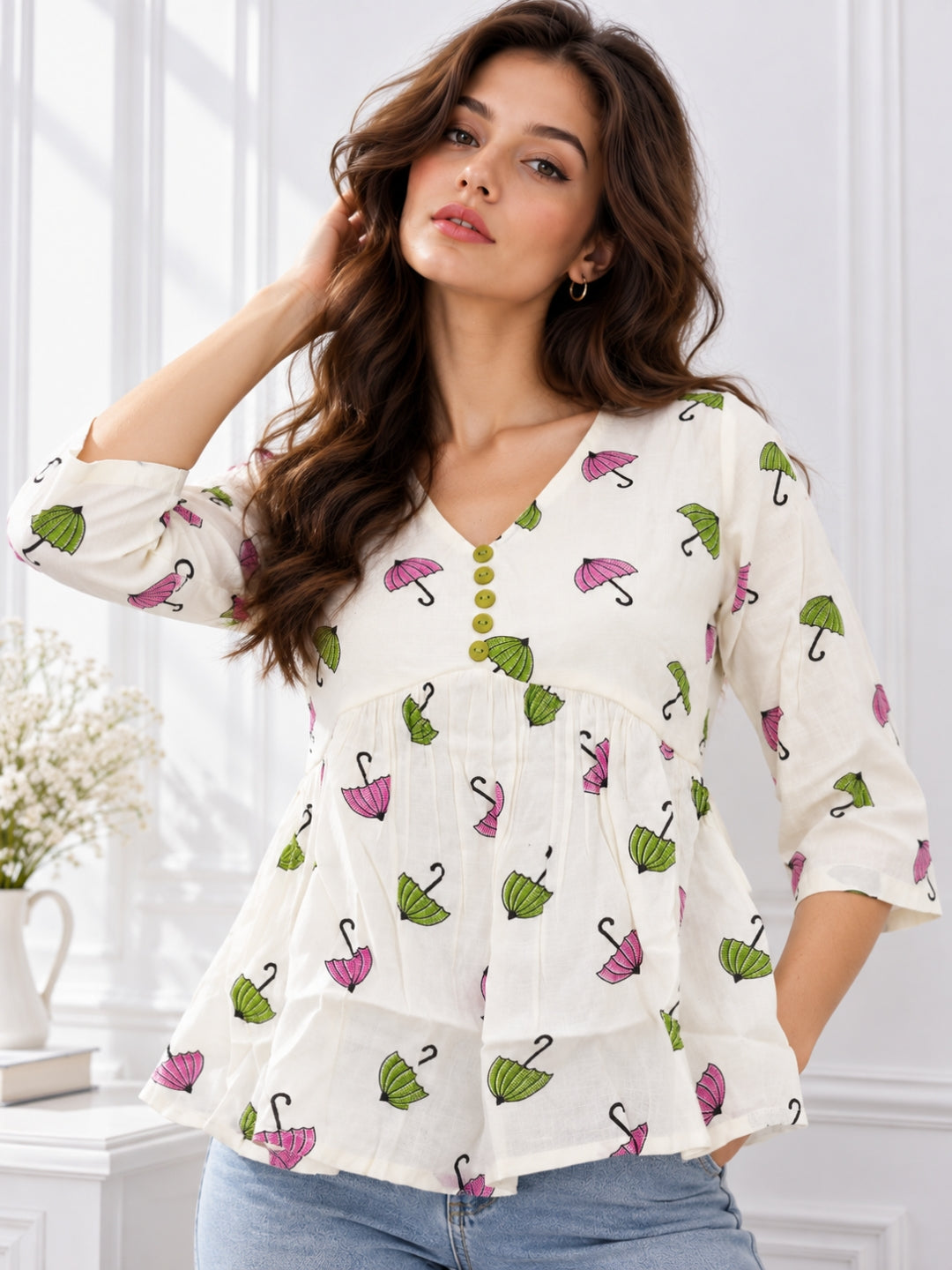 Clobug Women Floral Printed Top