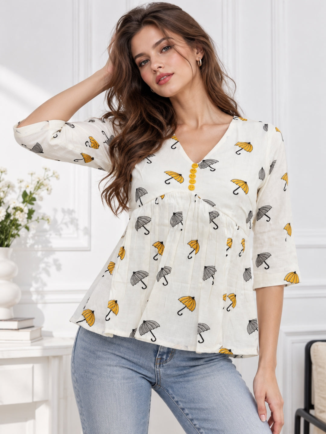 Clobug Women Floral Printed Top