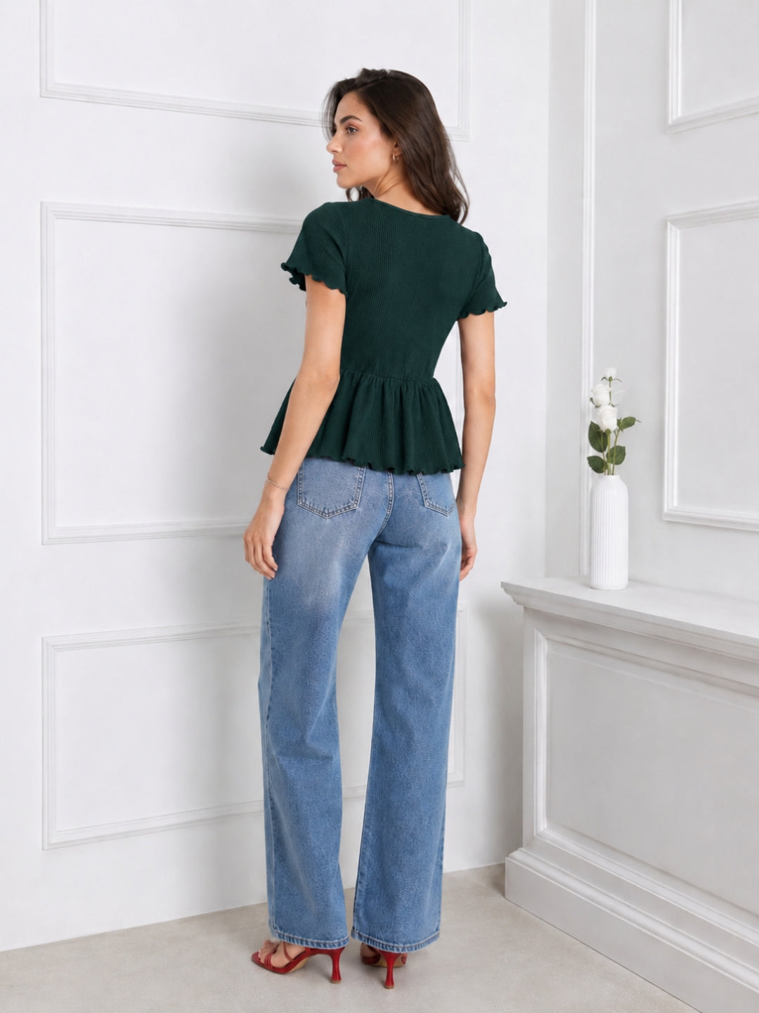 Women Square Neck Short Sleeve Top