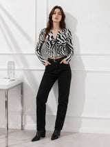 Clobug Women Printed V neck Full Sleeve Crop Top