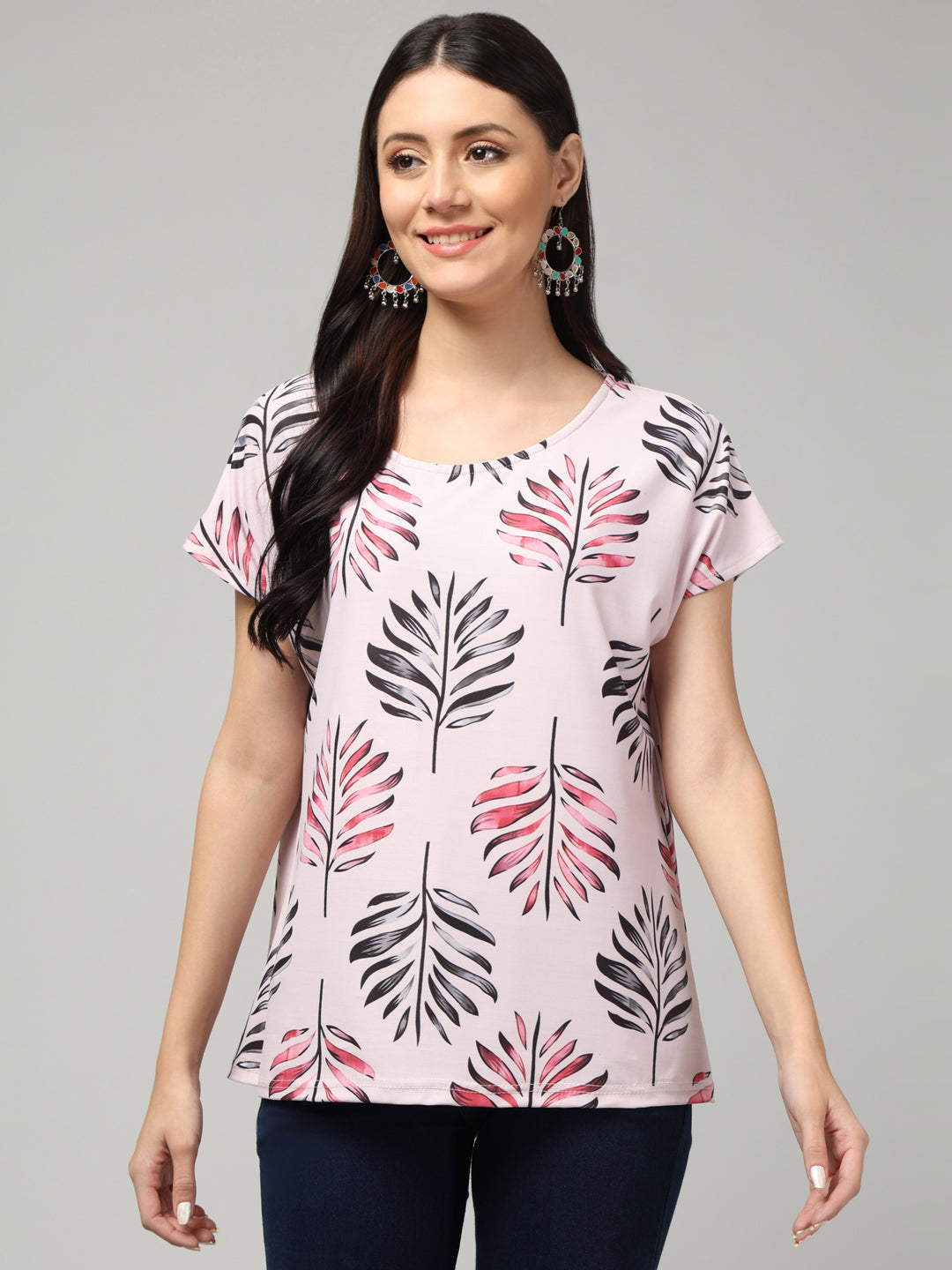 Clobug Stylish Printed Round Neck Top for Women – Trendy Summer Top