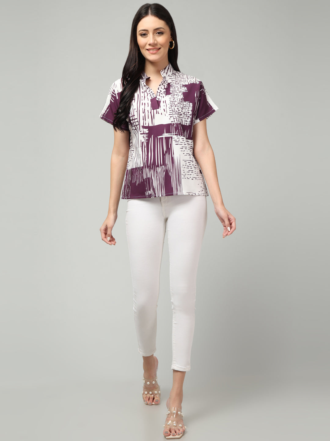 Clobug Stylish Printed V Neck Top for Women – Trendy Summer Top