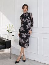 Clobug Women Printed Black Midi Dress