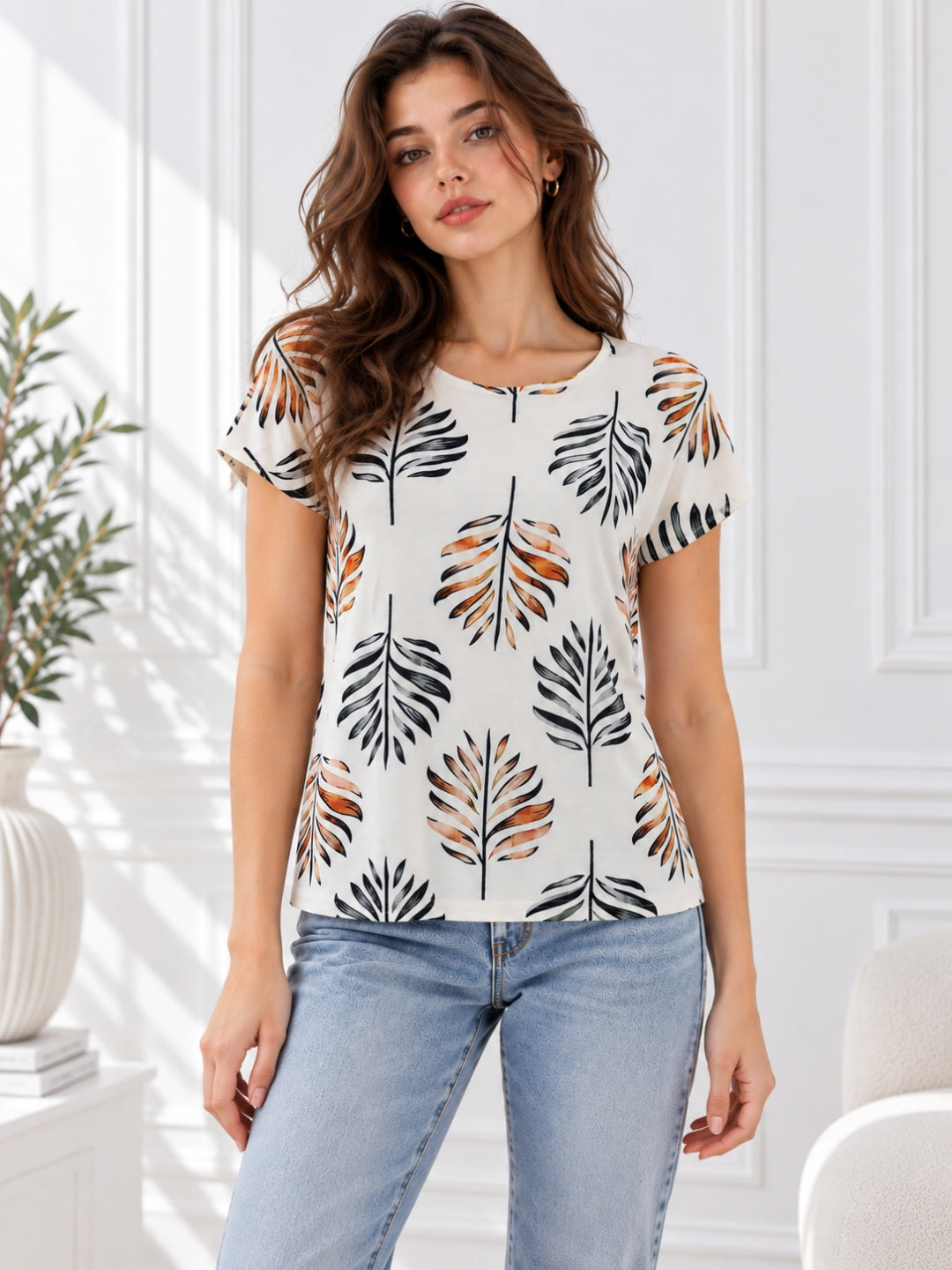 Clobug Stylish Printed Round Neck Top for Women – Trendy Summer Top