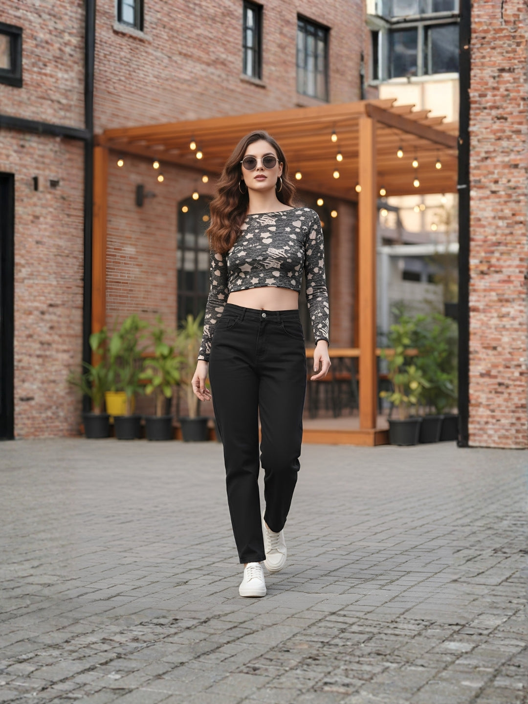 Clobug Women Crop Top