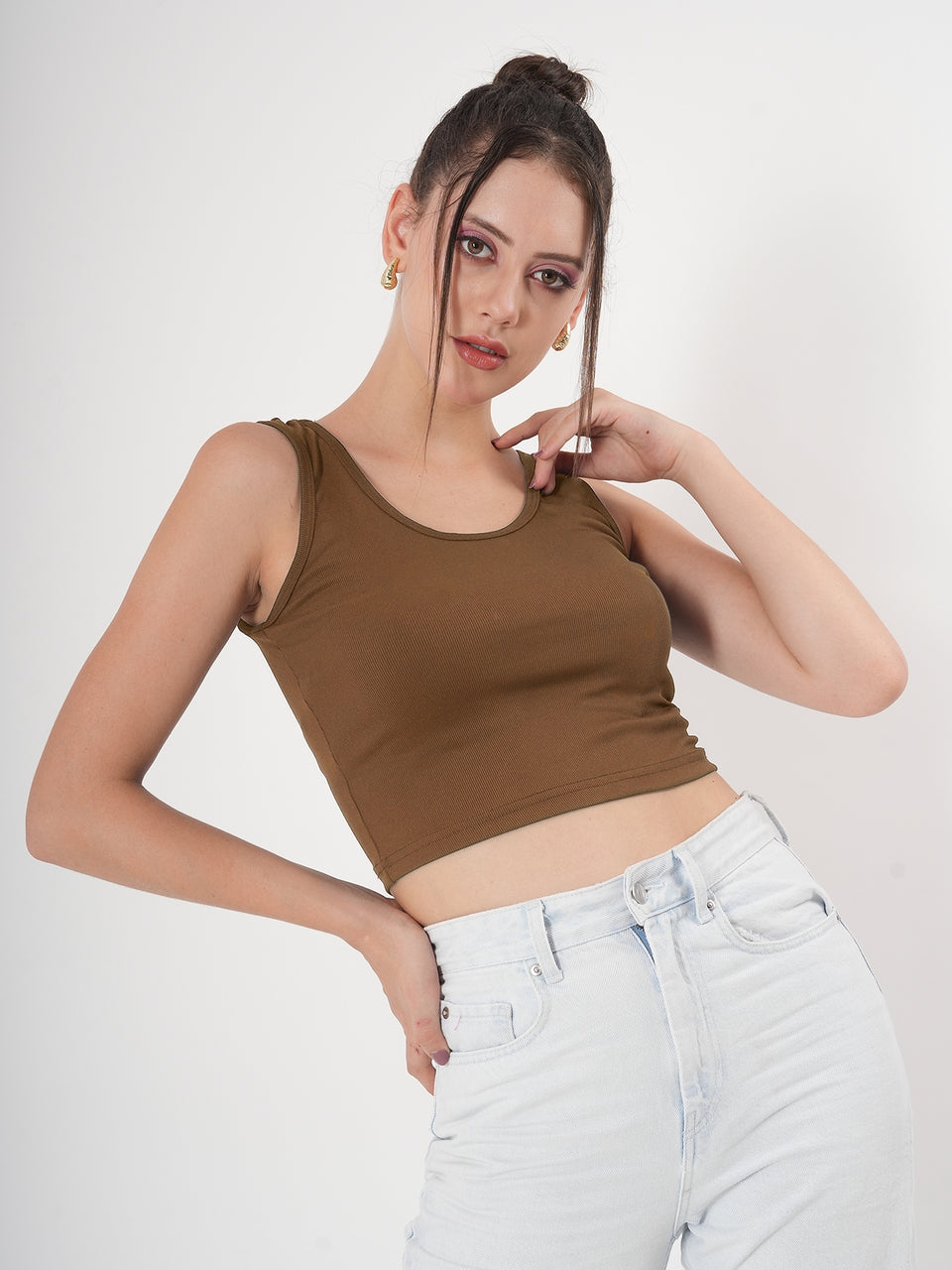 Solid Sleeveless Round Neck Crop Top