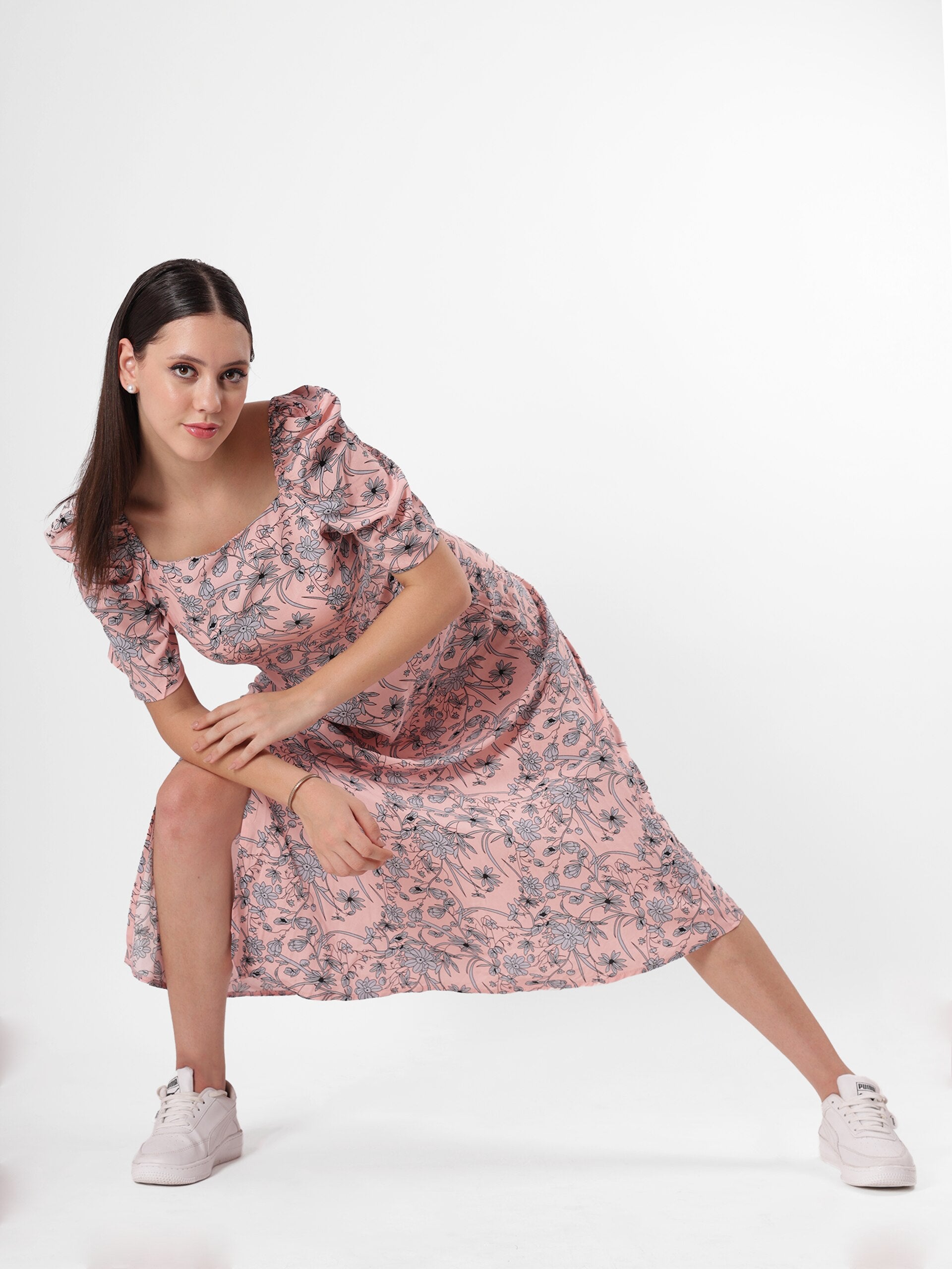 Floral Print Midi Dress With Square Neck