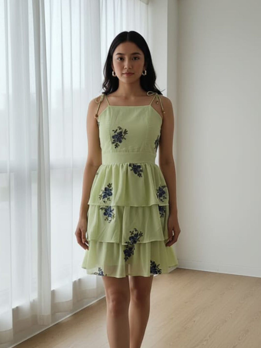Clobug Women Sleeveless Layered Tie up Neck Dress