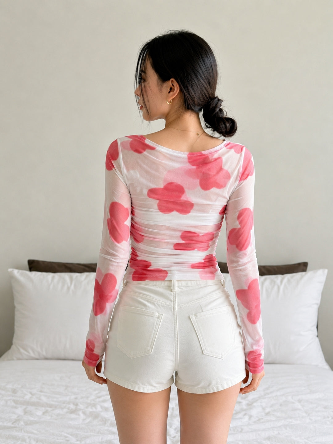 Clobug Women Full Sleeve Big Floral Print Top