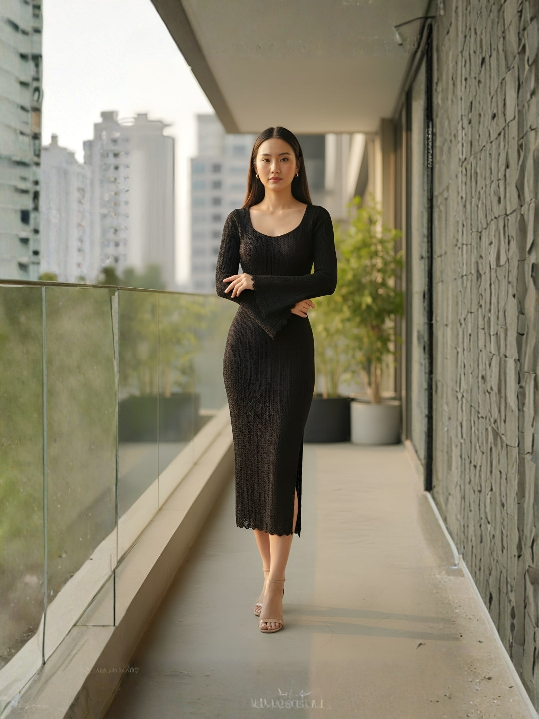 Clobug Elegant Knit Midi Dress – Flare Sleeve Bodycon