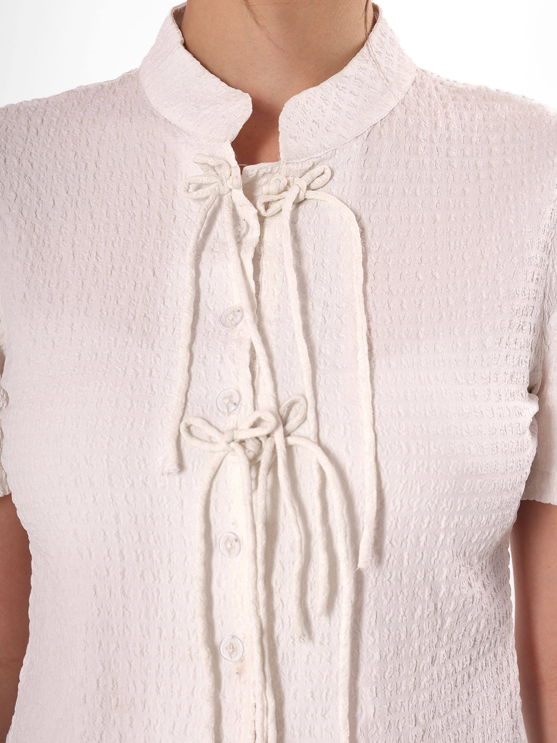 Bow Strings Front Cut Shirt