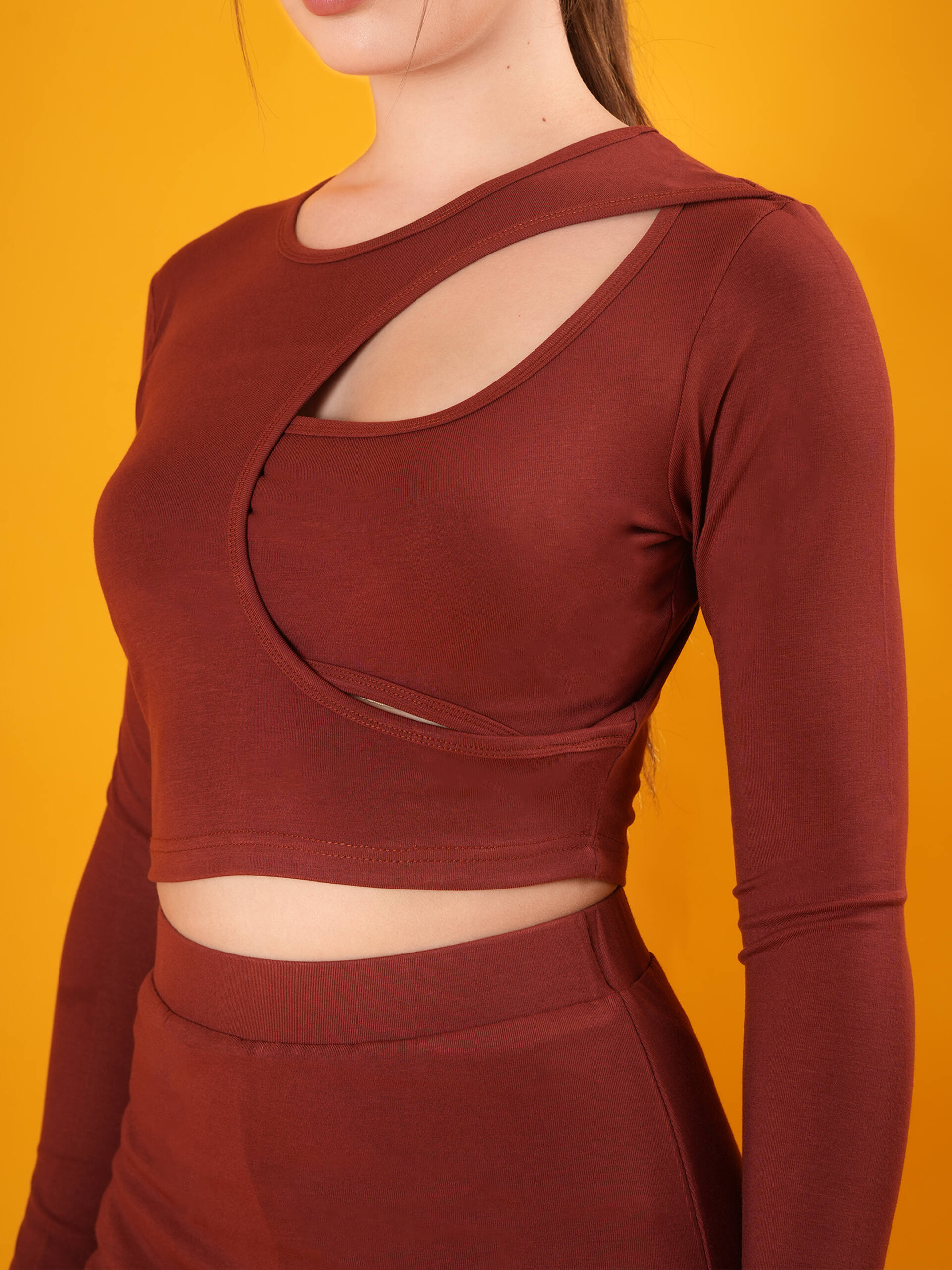 Brown Shoulder Cut Cord Set
