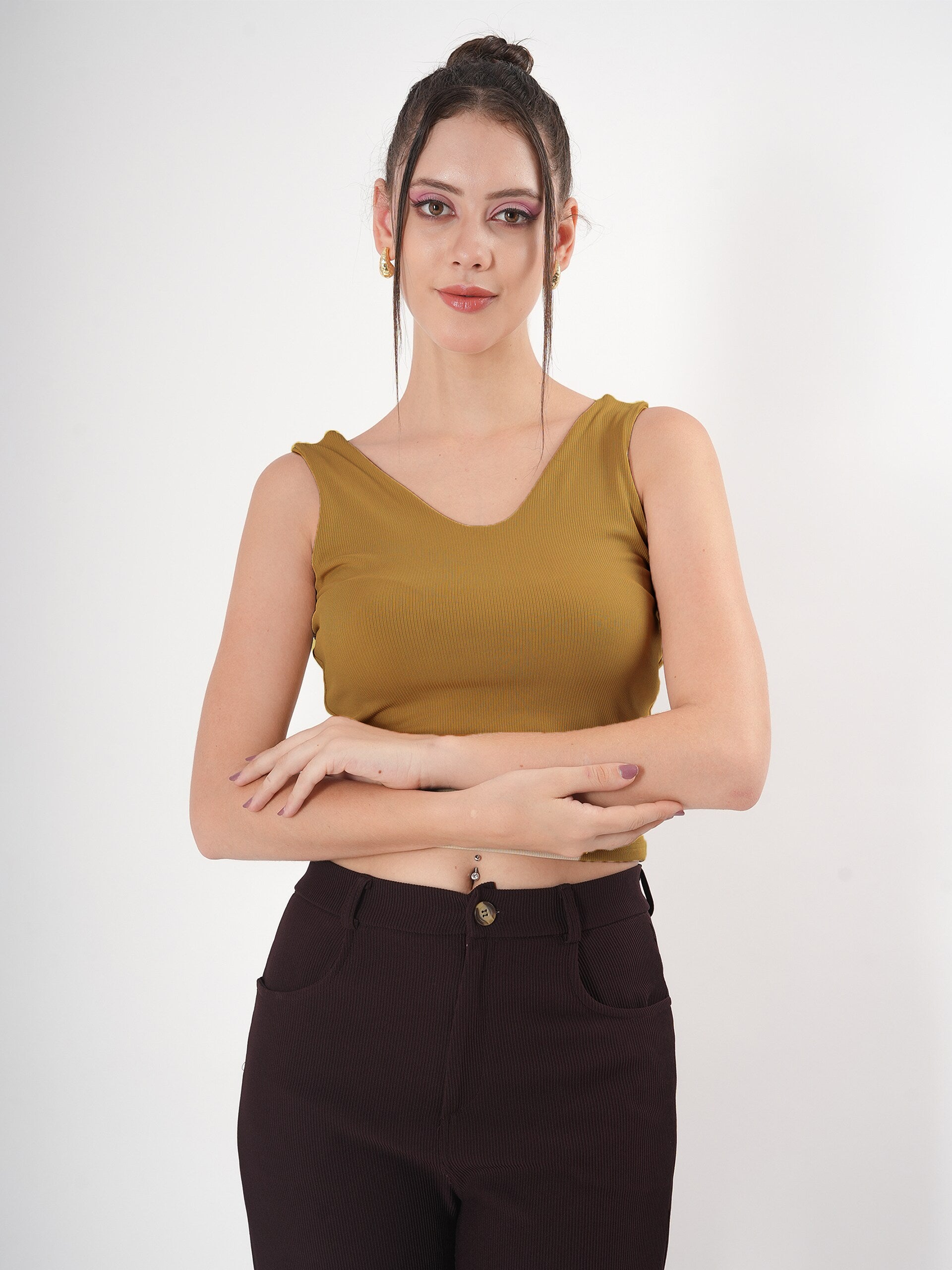 Solid V Neck Sleeveless Fitted Crop Top For Women