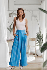 Solid V Neck Sleeveless Fitted Crop Top For Women