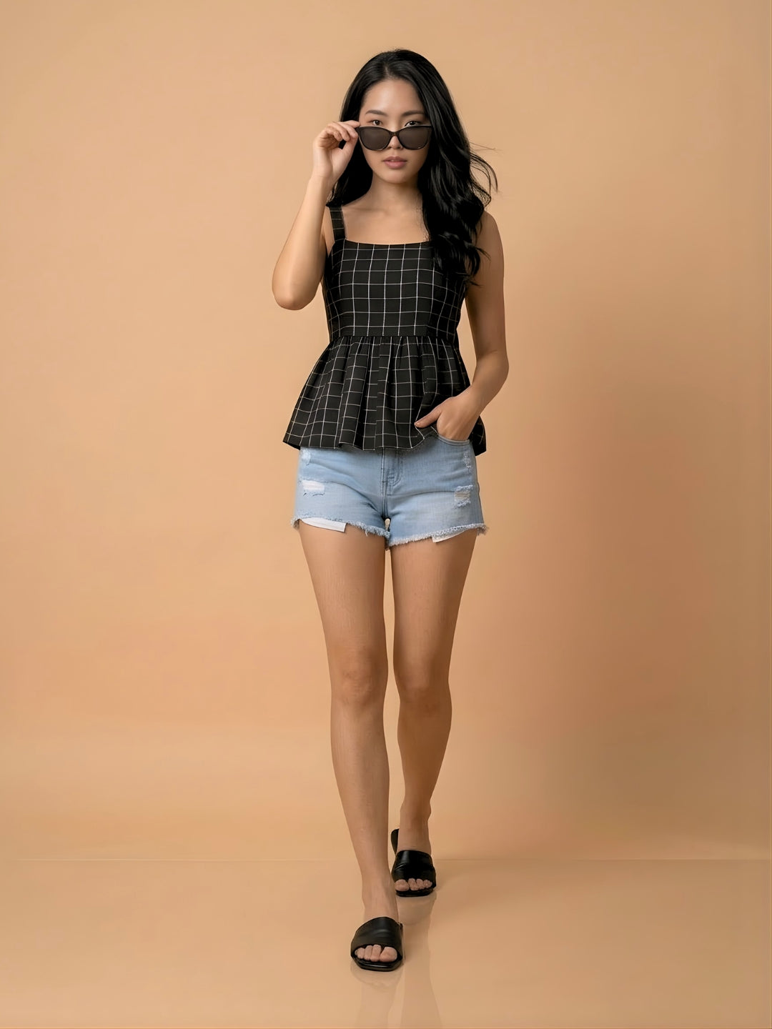 Clobug Women Sleeveless Check Print Top