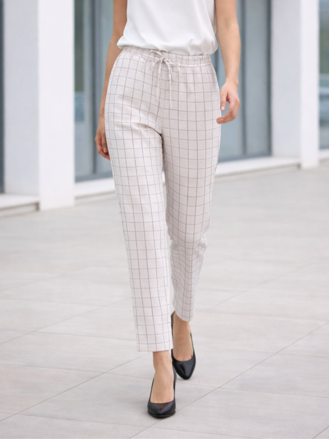 Clobug Women Printed Regular Fit Trouser