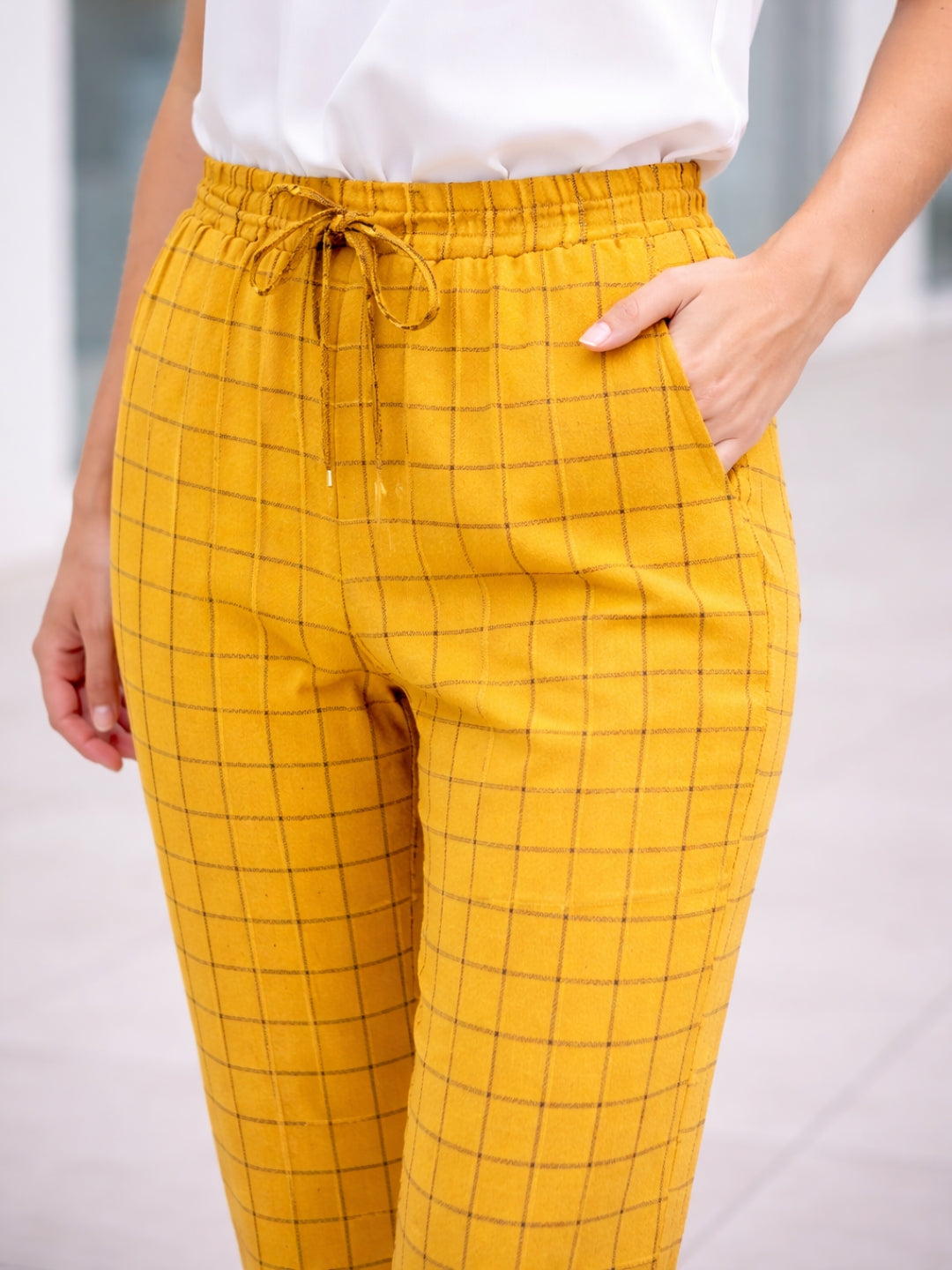Clobug Women Printed Regular Fit Trouser