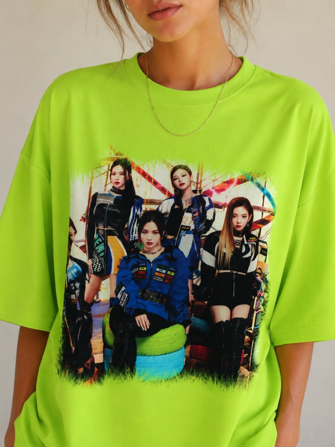 Clobug Women Oversized Graphic Print T-Shirt