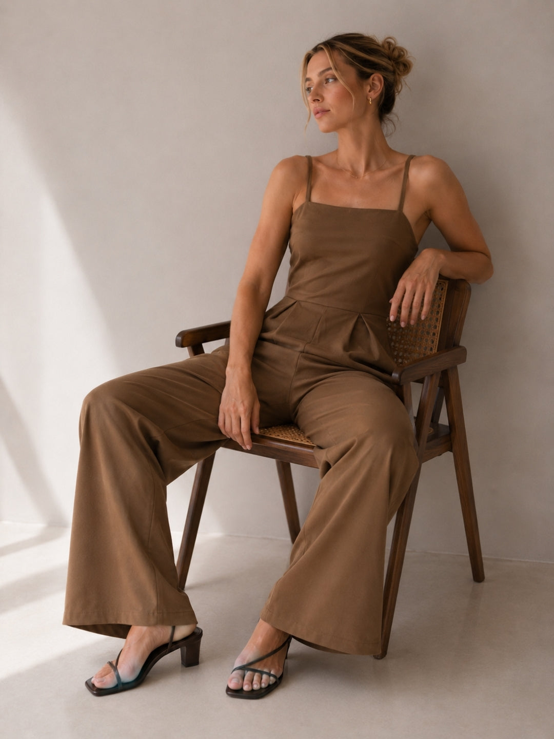 Women Sleeveless Brown Jumpsuit