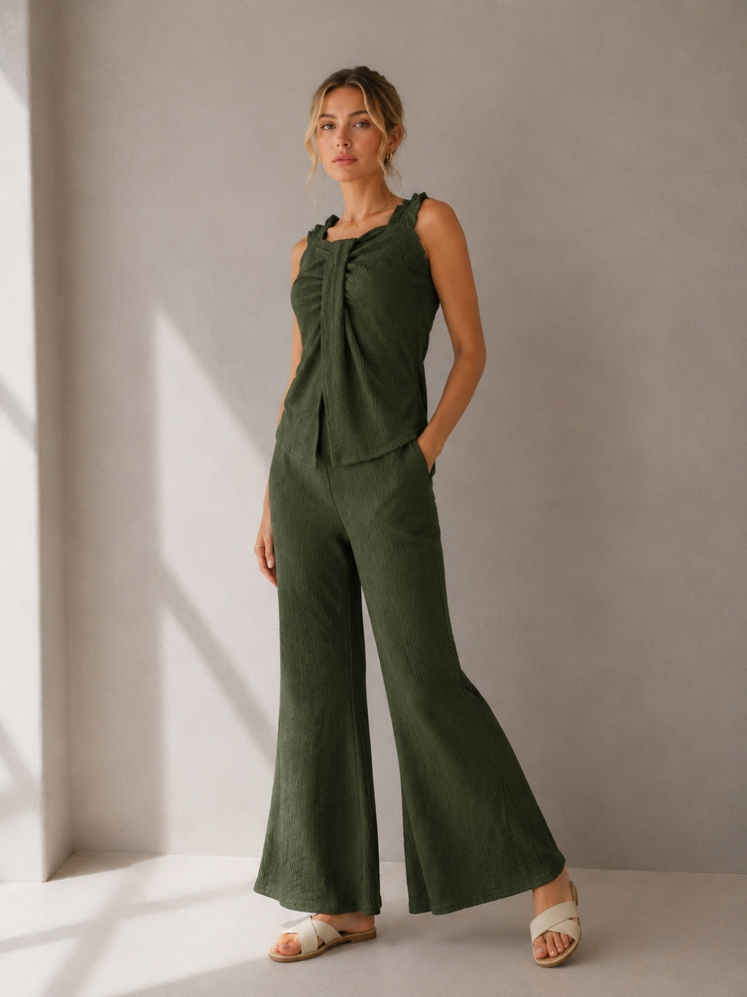 Clobug Women Top & Trouser Green Co-ords Set