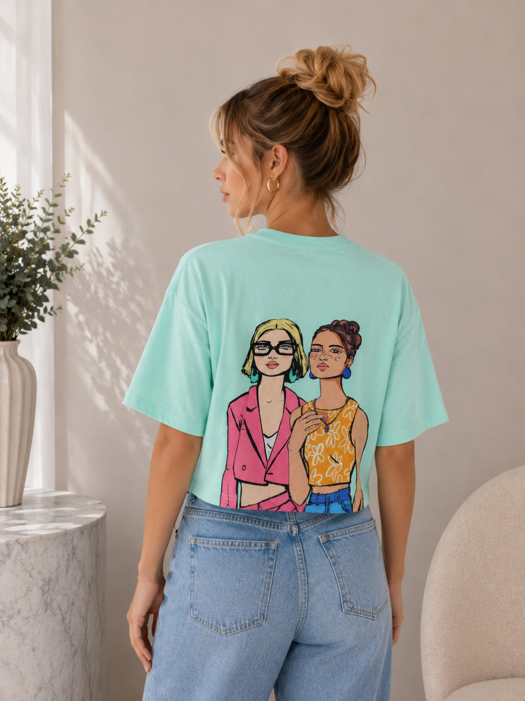 Clobug Women's Retro Pop Art Graphic Printed Crop T-Shirt