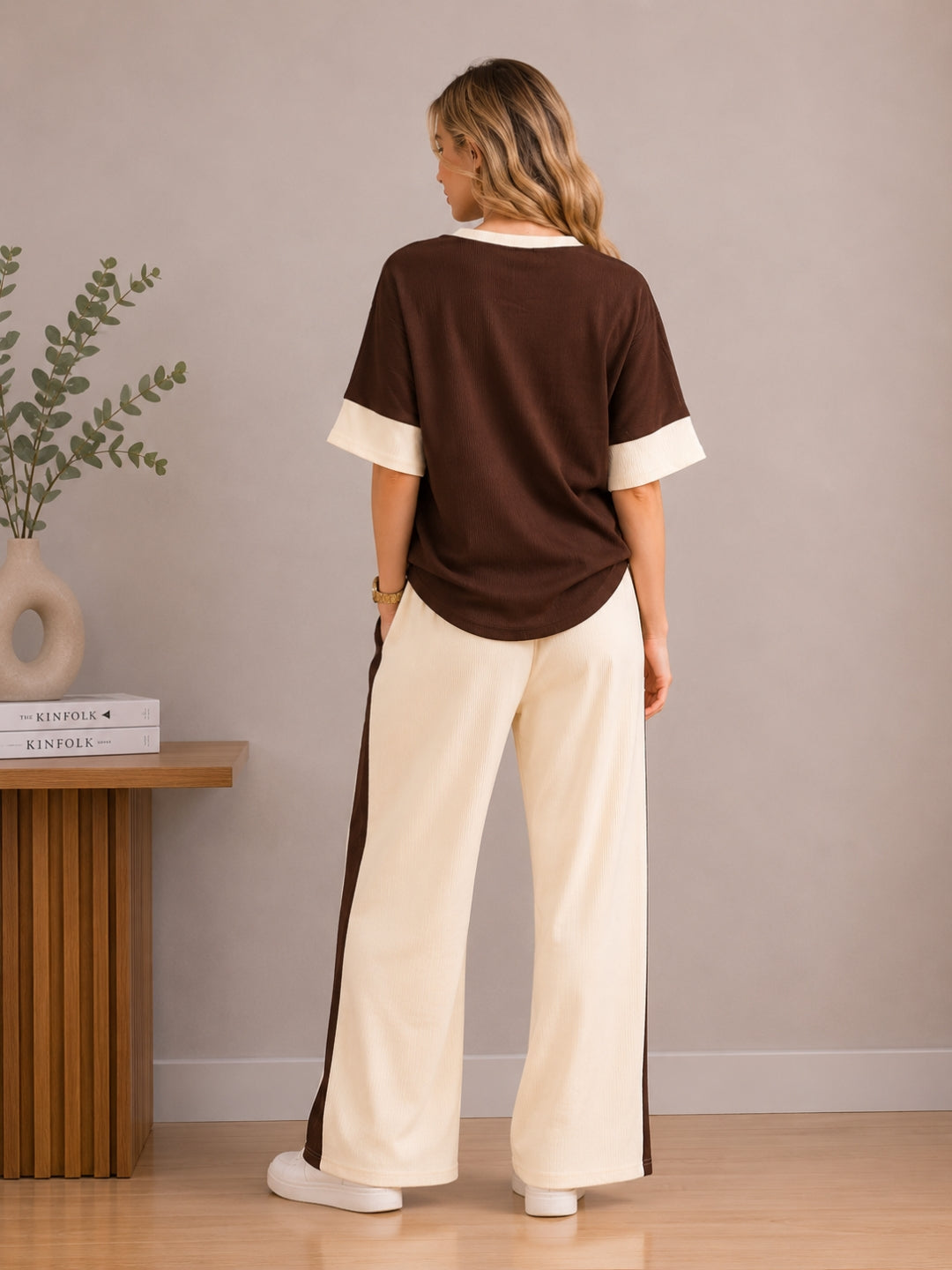 Clobug Women Tshirt & Trouser Colorblock Co-ords Set
