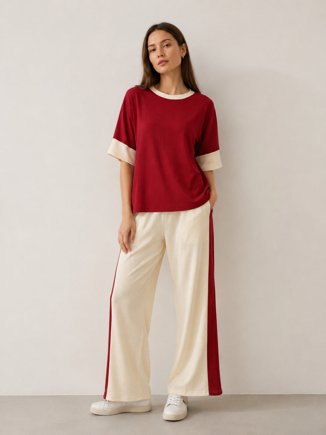Clobug Women Tshirt & Trouser Colorblock Co-ords Set