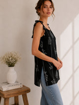 Women Typography Print Tie-Up Shoulder Sleeveless Short Kurti