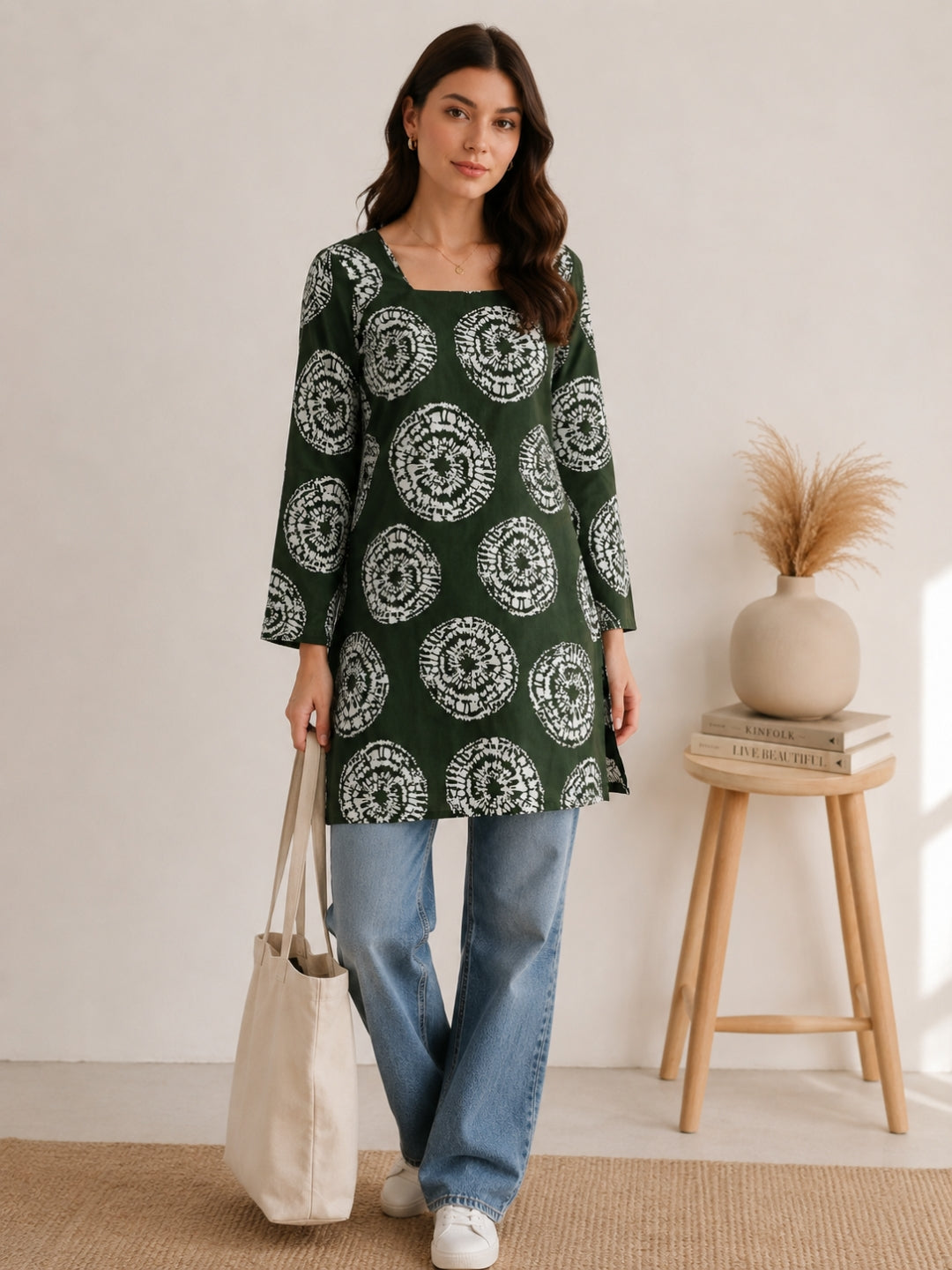 Women's Green Full Sleeve Kurti